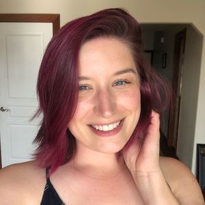 Meet your Posher, Christiana